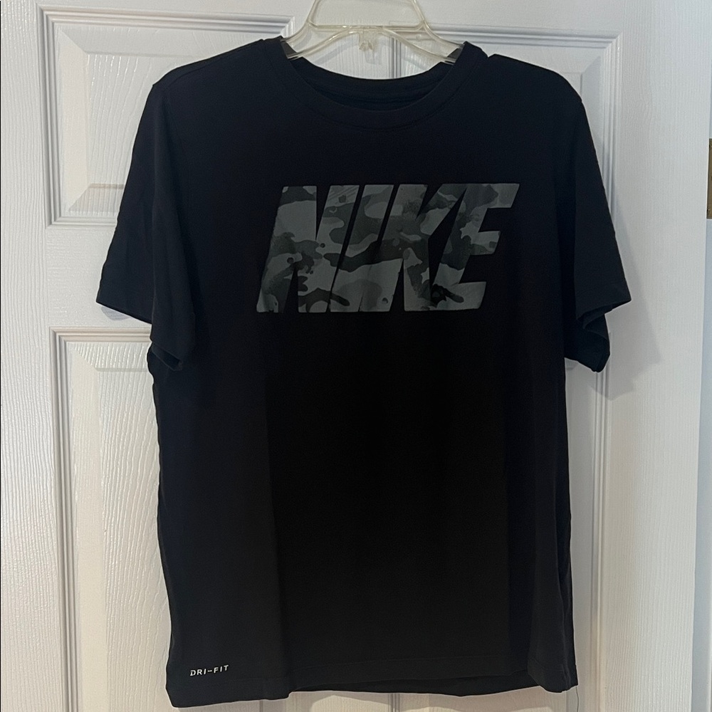 Nike Men's Black Camo Logo Dri-Fit T-Shirt